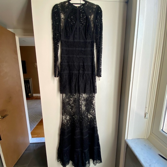 Elie Saab Black Long Sleeve Lace Gown - Picture 2 of 10